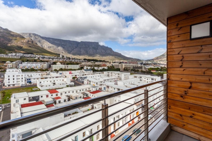 2 Bedroom Property for Sale in Zonnebloem Western Cape